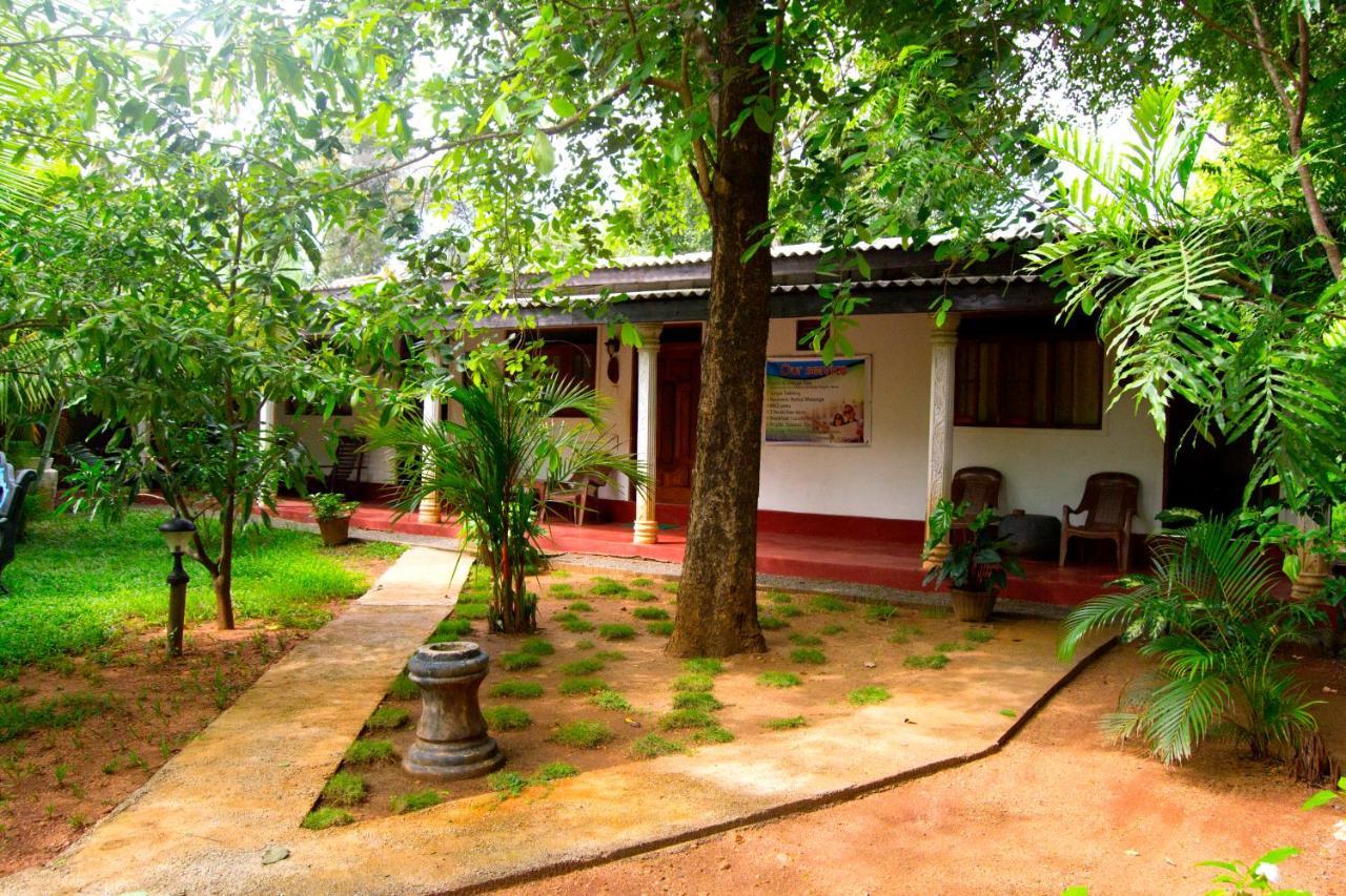Hotel Samanala Sigiriya Ngoại thất bức ảnh